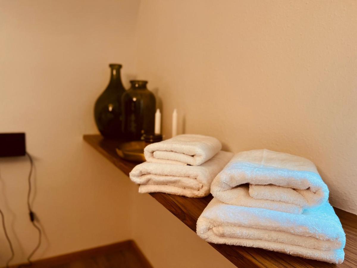 Blackncozy - Grosszuegiges Designappartement Mit Boxspringbetten Und Heimkino Feldberg  Luaran gambar