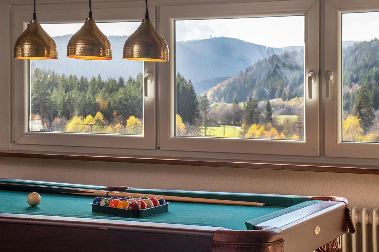 Blackncozy - Grosszuegiges Designappartement Mit Boxspringbetten Und Heimkino Feldberg  Luaran gambar